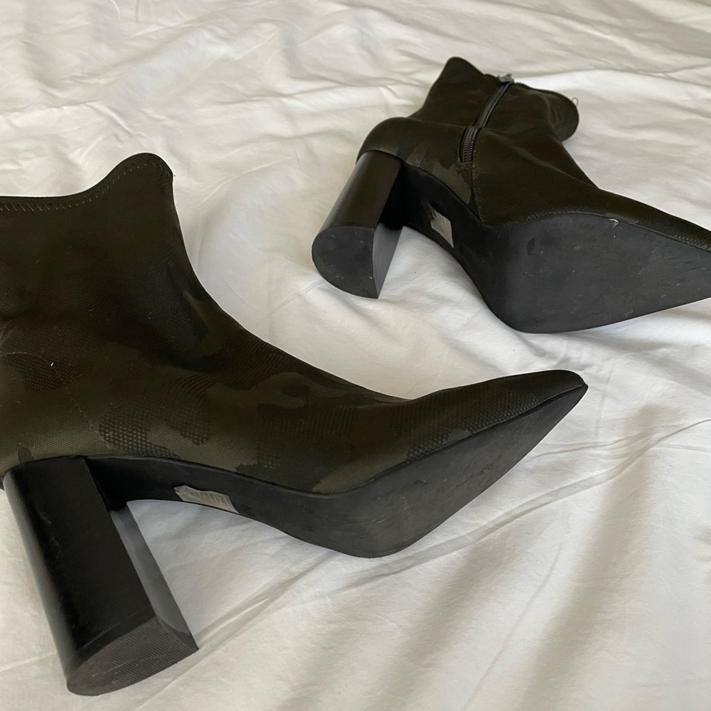 Jeffrey Campbell SIREN bootie camo - Picture 6 of 7